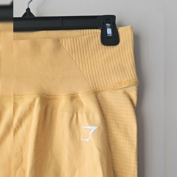 Gymshark Yellow Leggings (L) - Picture 2 of 6